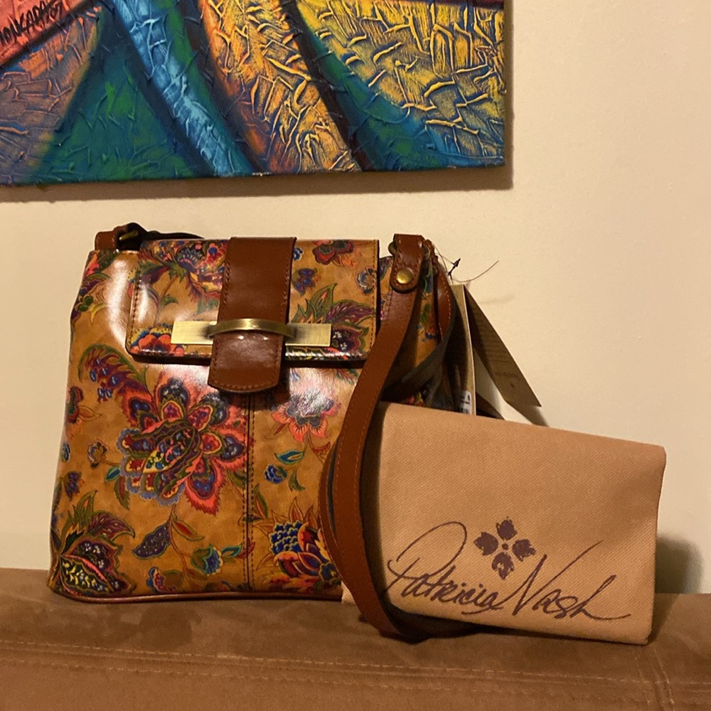 PATRICIA NASH FRENCH TAPESTRY LARONE SHOULDER BAG NWT & DUST BAG